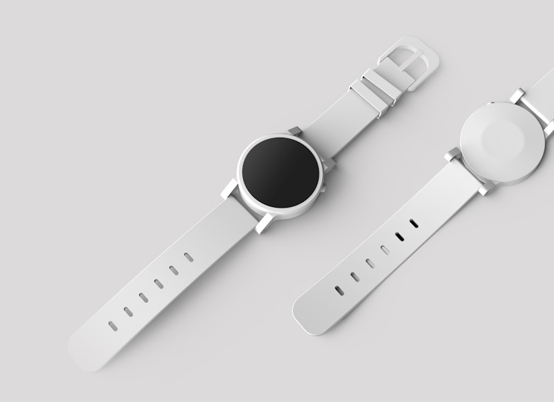 Smartwatches & Wearables